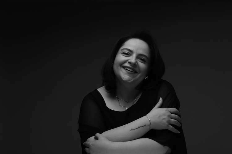 SAĞLIK, YÖNETİM VE TURİZMİ BULUŞTURAN VİZYONER LİDER: DR. DEMET ENSARİ ŞAYLI